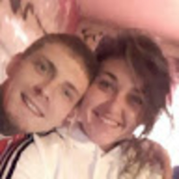 Meet your Posher, Drew - Picture 1 of 1